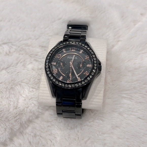 Fossil Riley Black Stainless Steel Watch with Rose Gold/Rhinestones Detailing - Picture 3 of 10
